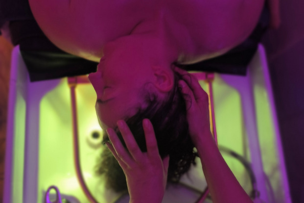 head spa scalp massage botanical